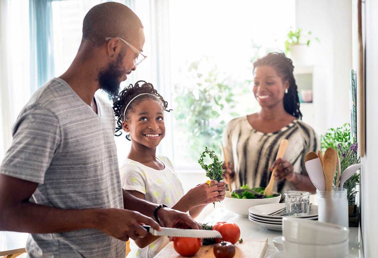 Make Family Dinners Part Of Your Family’s Healthy Lifestyle
