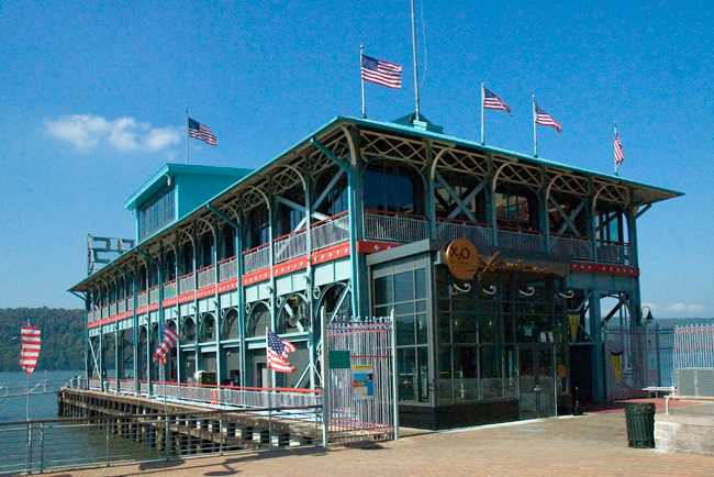 X2O Xaviars on the Hudson in Yonkers has amazing views of the Hudson River.