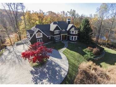 23 Five Ponds Drive, Waccabuc