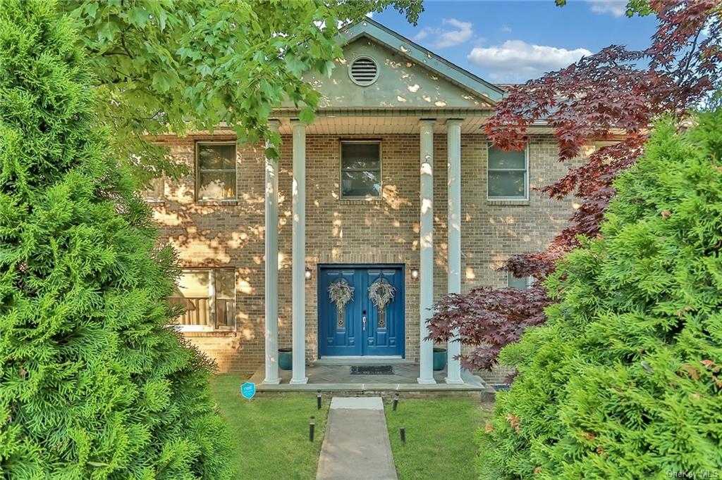 433 New Rochelle Road, Eastchester, NY 10708, Eastchester, NY 10708