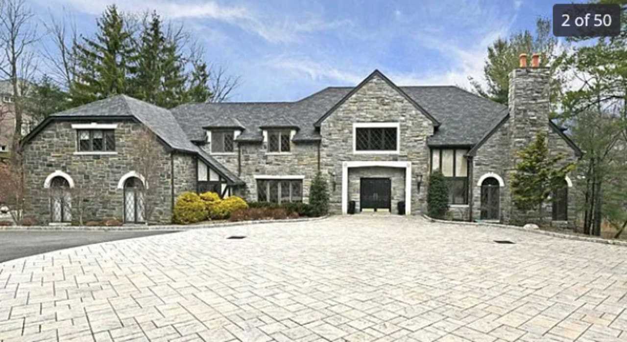 Look Inside Bergen County Home Going For $1.725M