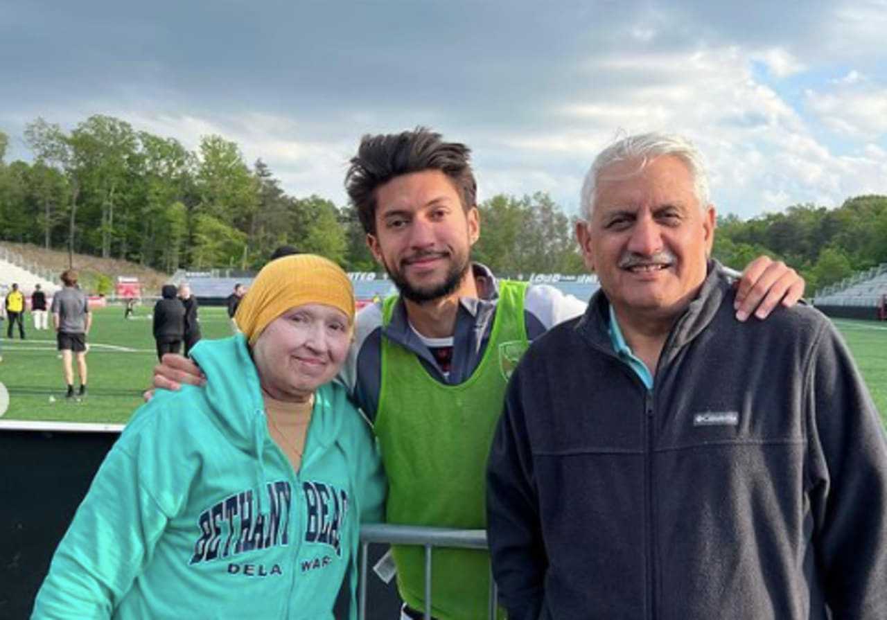 Pro Soccer Player With Philly Roots Supported By Teammates, Fans After Losing Mom To Cancer