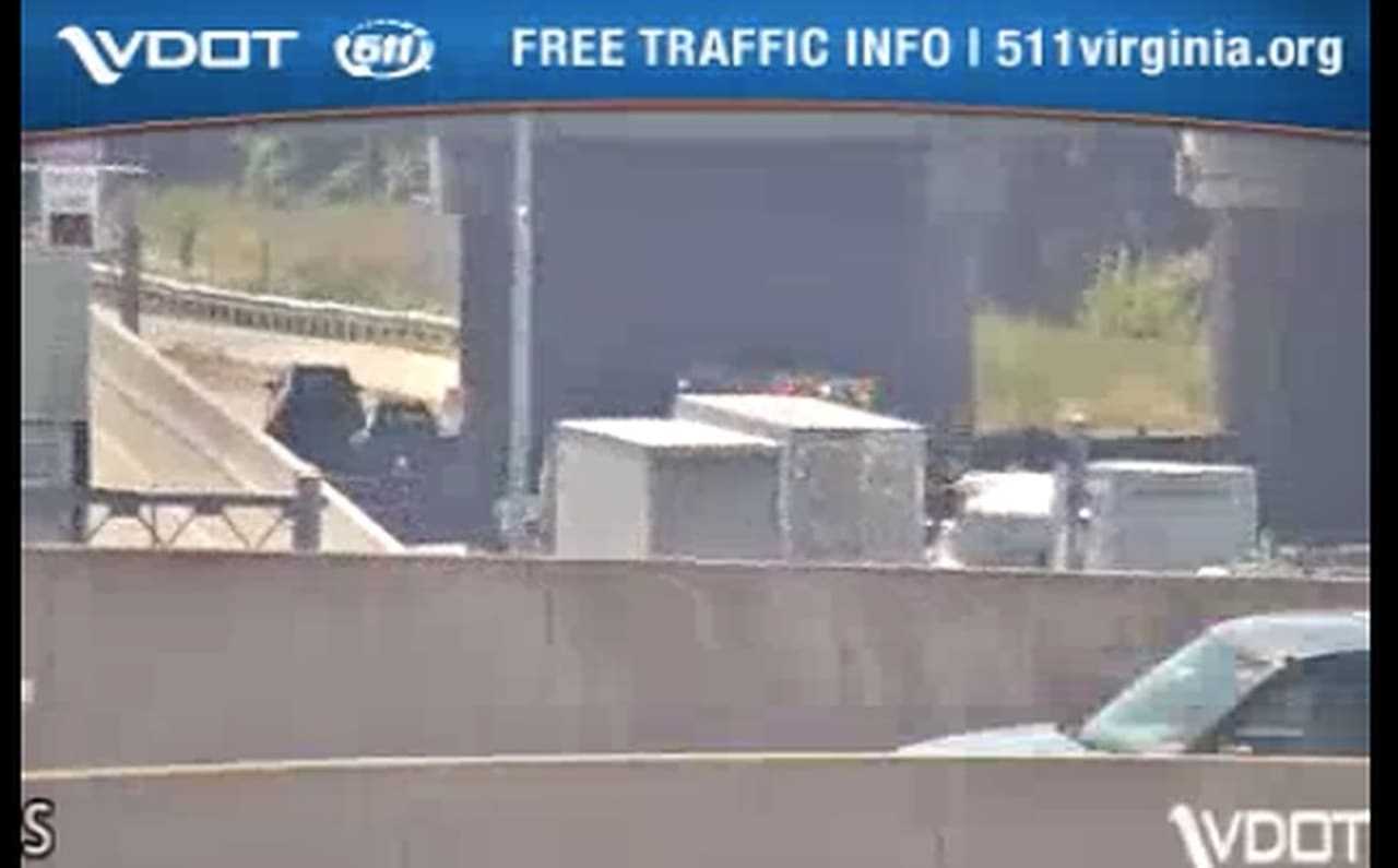 Tractor Trailer Crashes On I-95 In Fairfax County