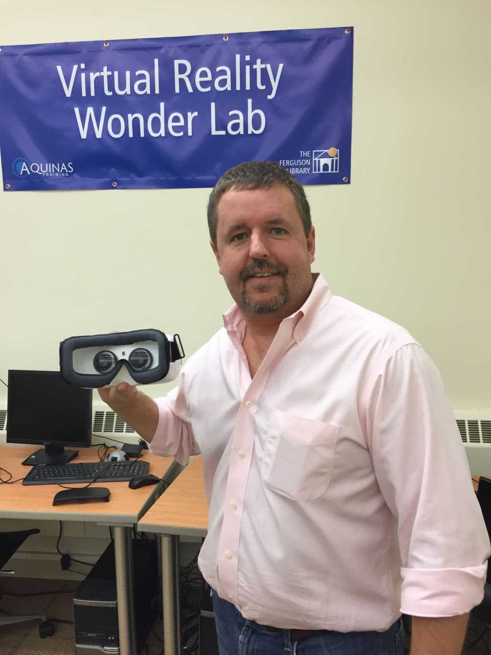 Ferguson Patrons Explore New Worlds With Virtual Reality In Stamford
