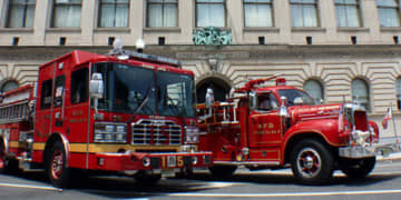 A cooking mishap started a small fire in Newark and left a man injured, officials said.