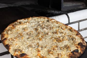 Pie In The Sky: This Eatery Serves Up CT's Best Pizza, Brand-New Rankings Say