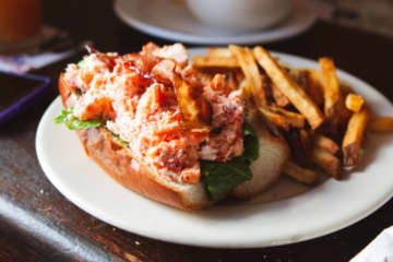 Some Of The Best Lobster Rolls In The World Are In Massachusetts, Experts Say