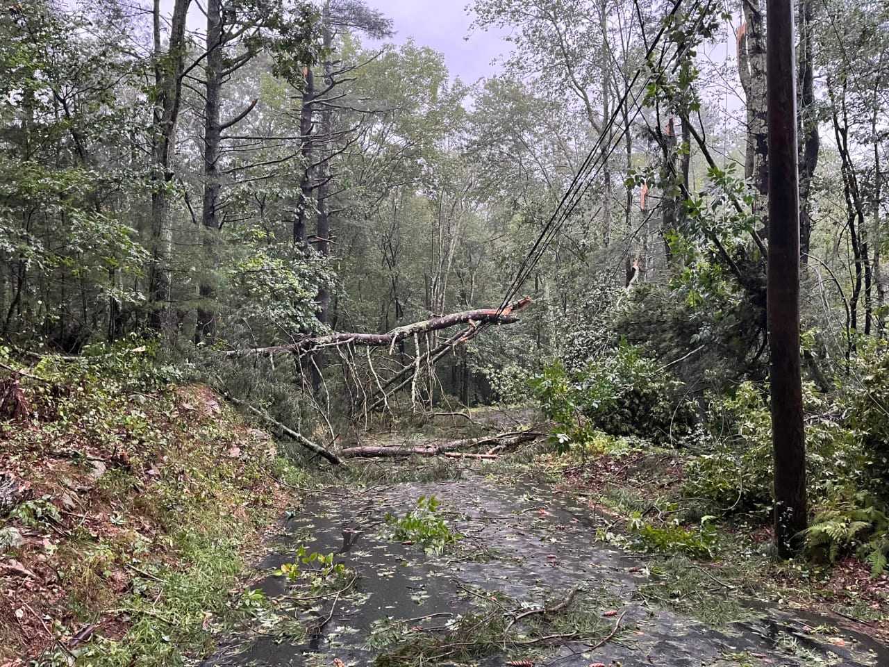 Tristate Twister: Tornado With 100 MPH Winds Travels Through MA, 2 Other States