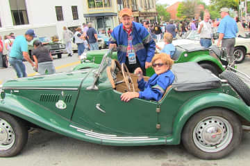 Peekskill Filled With Classic Cars At Vintage Grand Prix