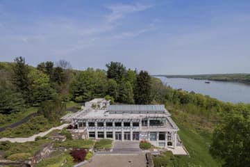20-Acre Waterfront Estate Designed By Long Island Architect Hits Market