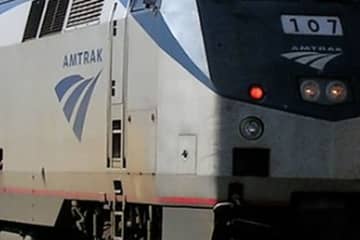 Stranded Travelers Slam Amtrak, NJ Transit Amid Service Suspension (DEVELOPING)