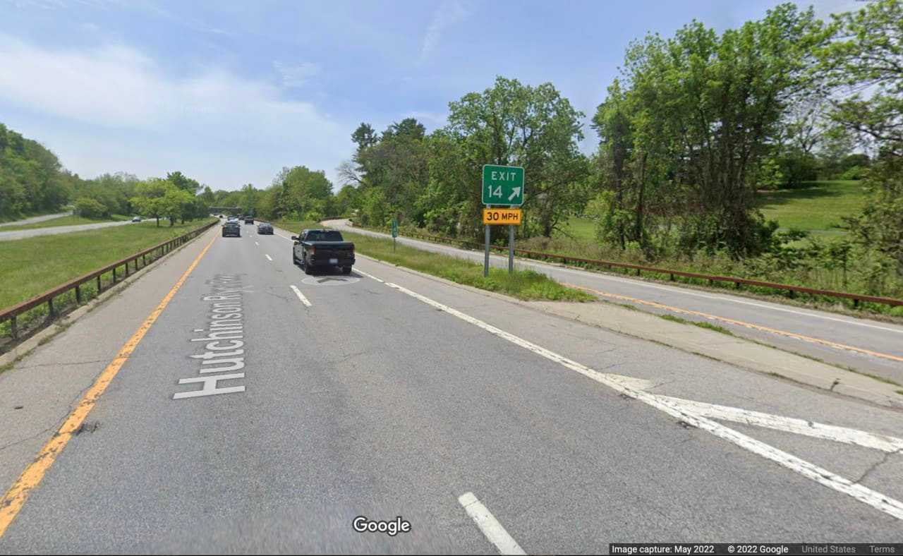 Lane To Close On Hutchinson River Parkway In Westchester County