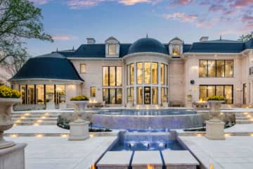 $25M French Castle Hits Northern Virginia Market (PHOTOS)