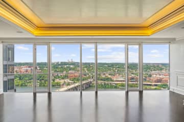 Crown Jewel Of $6.95M Arlington Penthouse Might Be DC Views (PHOTOS)
