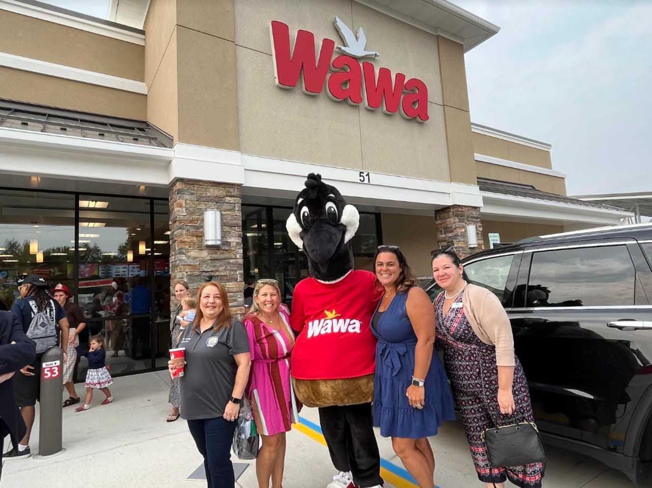 Newest Wawa Opens In Hamilton