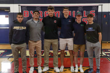 Success Stories: 6 HS Student-Athletes From Westchester To Join College Programs