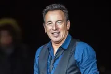 Bruce Springsteen Postpones 2 Philly Concerts Over Illness