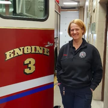 Paterson firefighter Beth Fournier will be honored for saving a life using CPR while off duty.