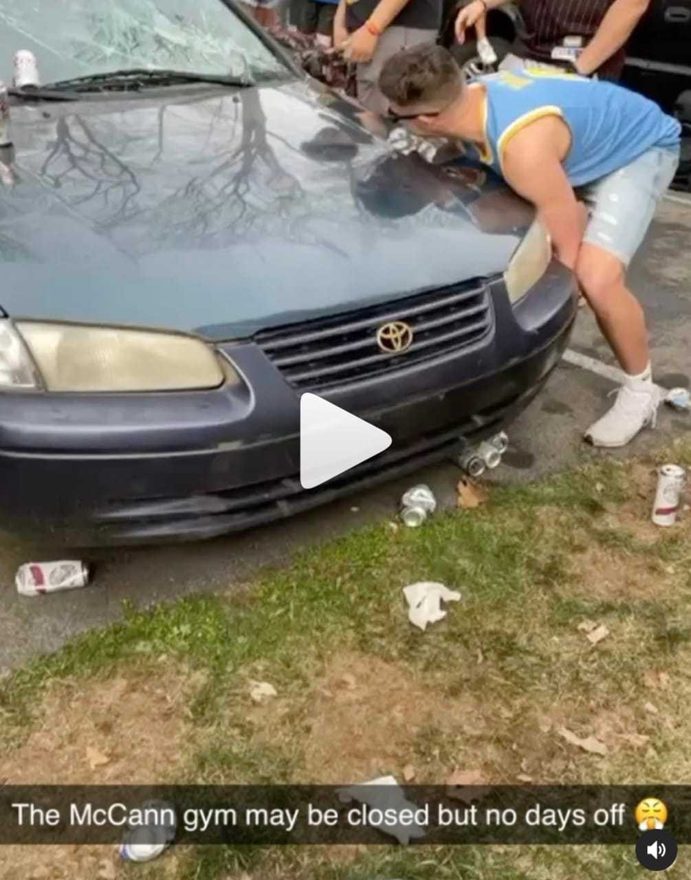 Video of students at Marist College violating COVID-19 mandates.
