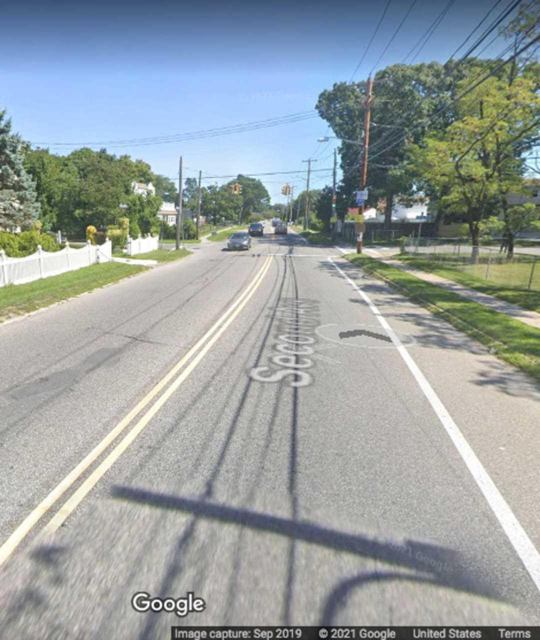 Second Avenue, just west of Hilltop Drive, in Brentwood.