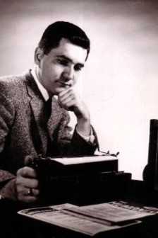 Warren Smith turns 93 on Monday.