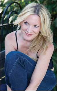 Jessica Hendy stars as Wendy in "Wendys Shadow," coming to the Irvington Town Hall Theater.