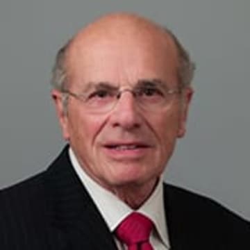 Alfred DelBello, former Westchester County Executive, died at the age of 80.