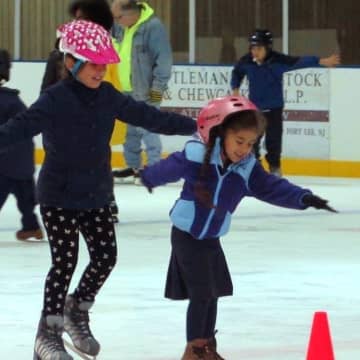 Free skating, food, entertainment offered at Dec. 6 holiday party at the Wright Arena.
