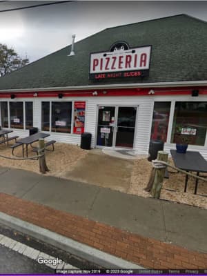 This Hudson Valley Eatery Ranks Among NY's Top 11 Pizzerias, Report Says