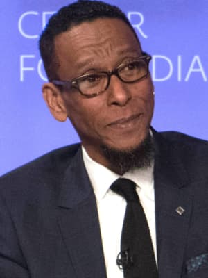 'This Is Us' Star Ron Cephas Jones, Of Paterson, Dies At 66