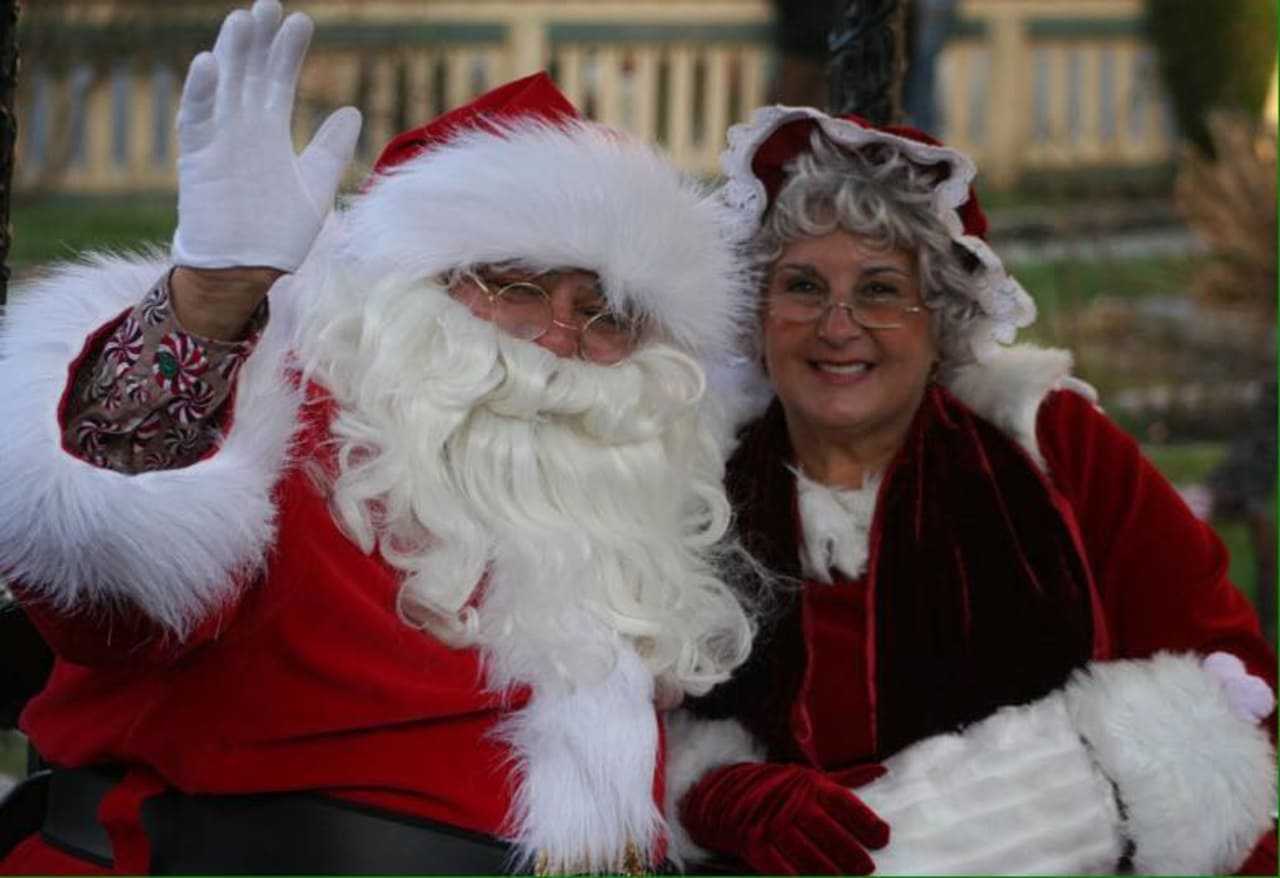 Santa and Mrs. Claus will drop by to say hello to guests at the Norwalk High School Alumni Association's holiday pancake breakfast on Sunday.