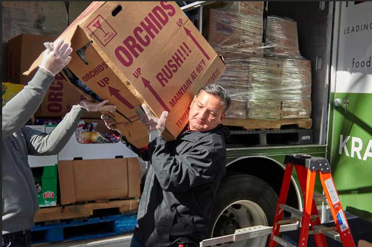 Mobile Pantry For Food Bank For Westchester Delivers More Than Meals