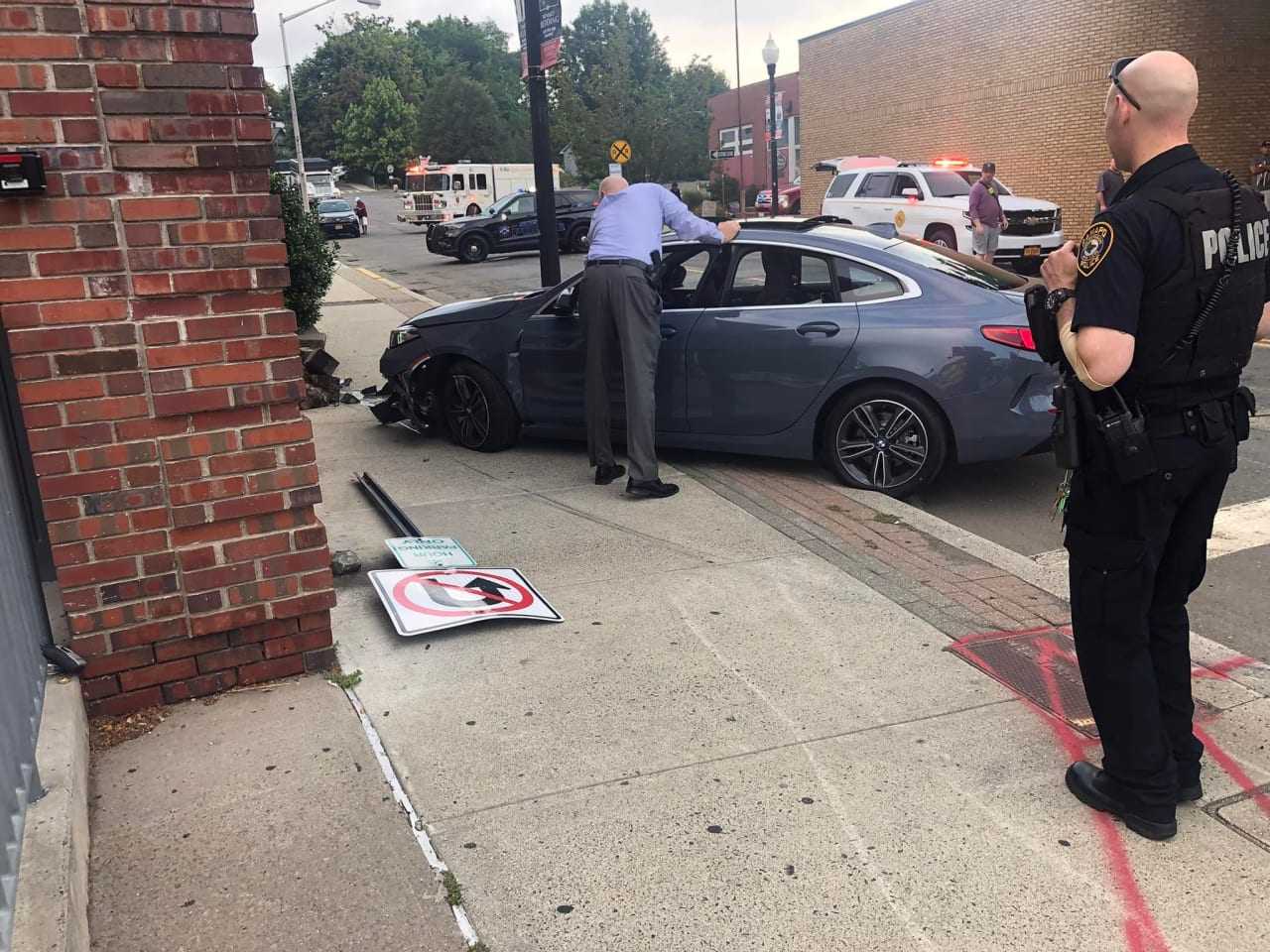 Car Crashes Into Coffee Shop After Chase In Suffern Ramapo Daily Voice