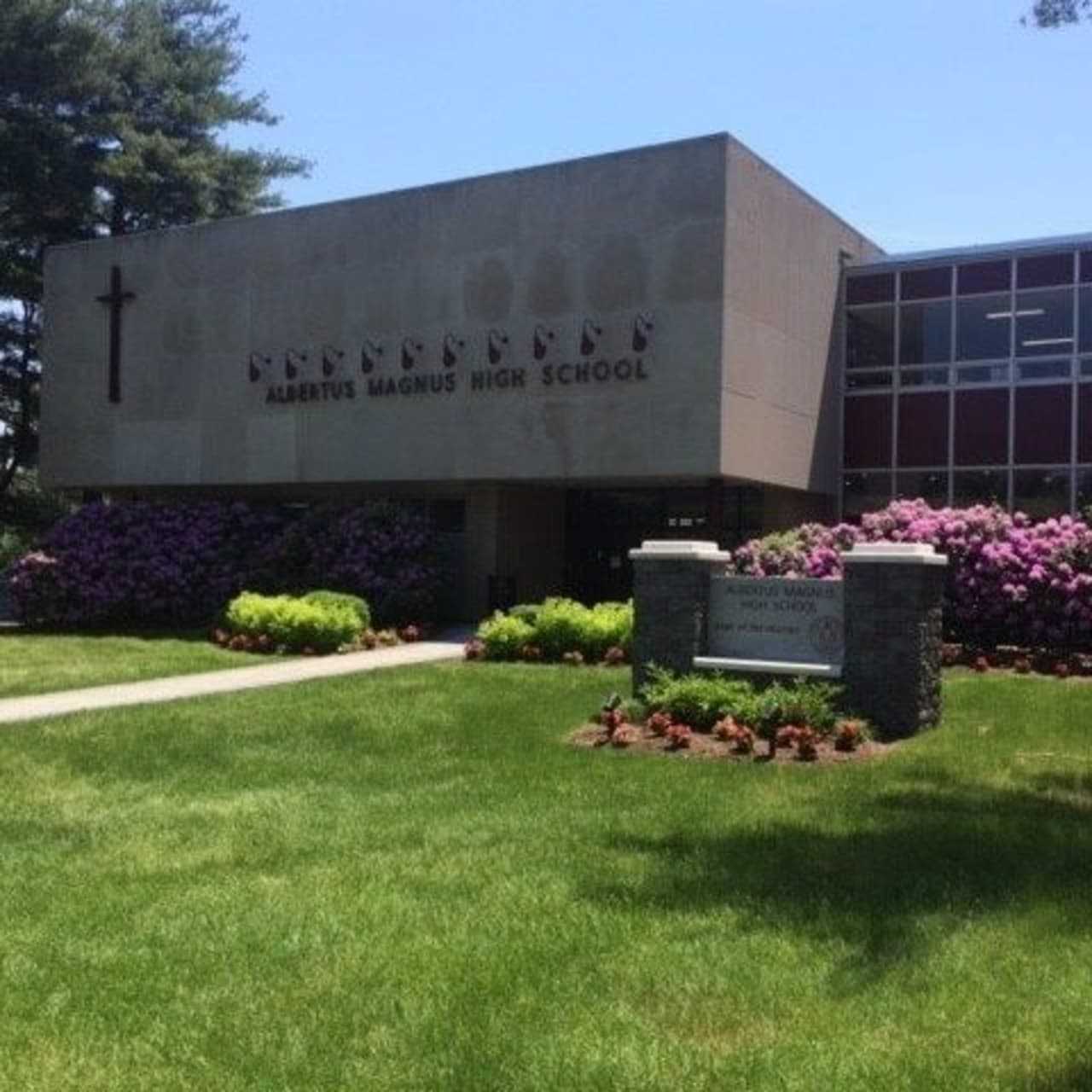 Covid19 New High School In Hudson Valley Goes All Virtual After Two