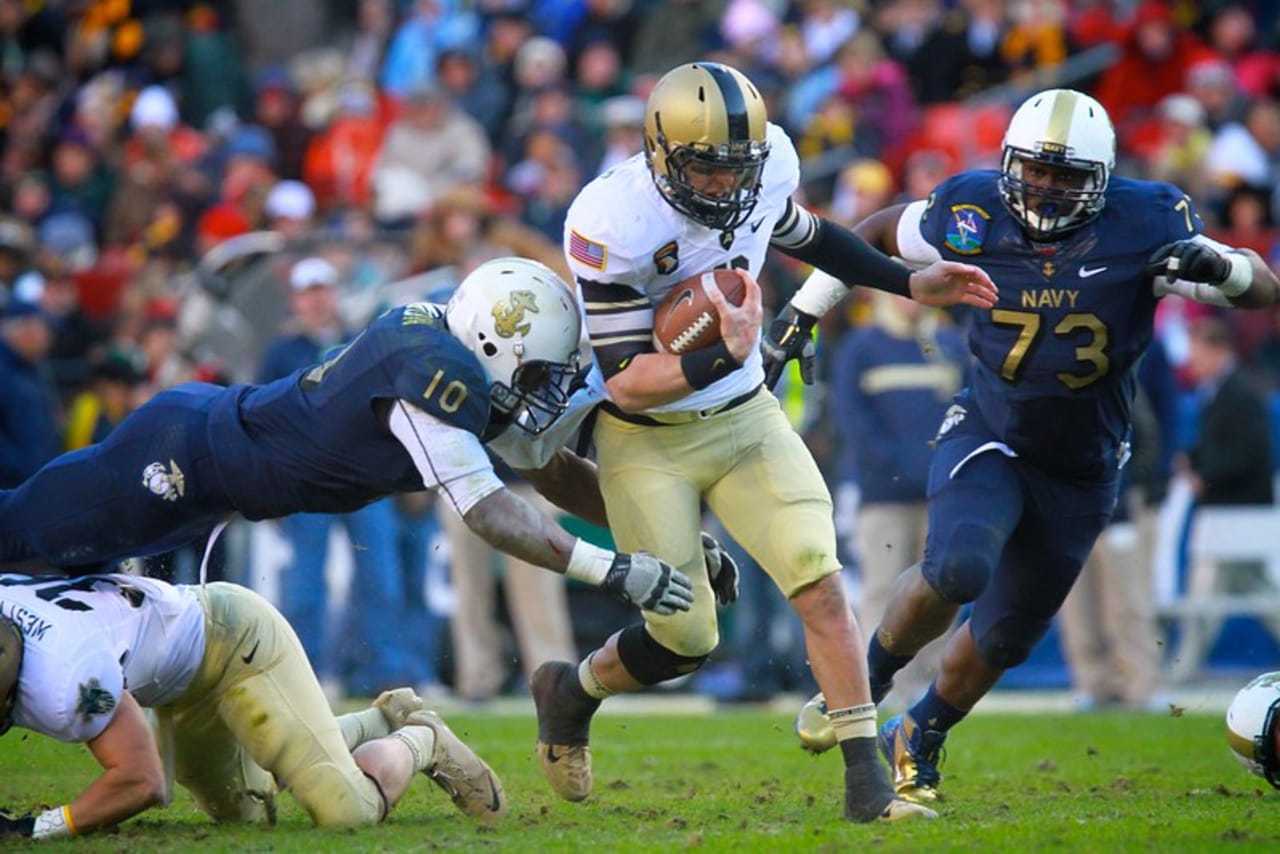 Gillette Stadium will host Army-Navy football game in 2023 - CBS