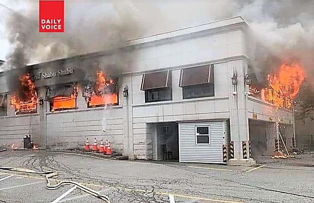 Firefighters Battle Fourth Of July Blaze At Former Diner Near GWB In Fort  Lee | Fort Lee Daily Voice