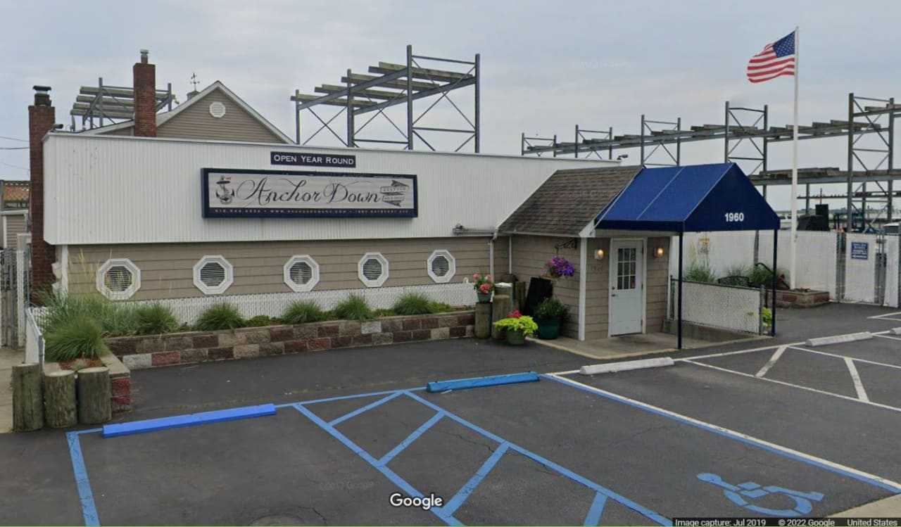 This Merrick Eatery Voted Long Island's Best Seafood Restaurant