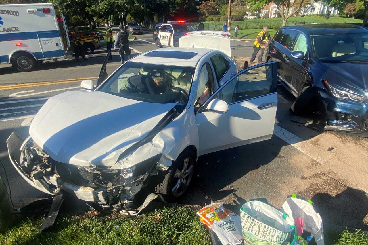 Driver Hospitalized In Ridgewood Crash South Passaic Daily Voice