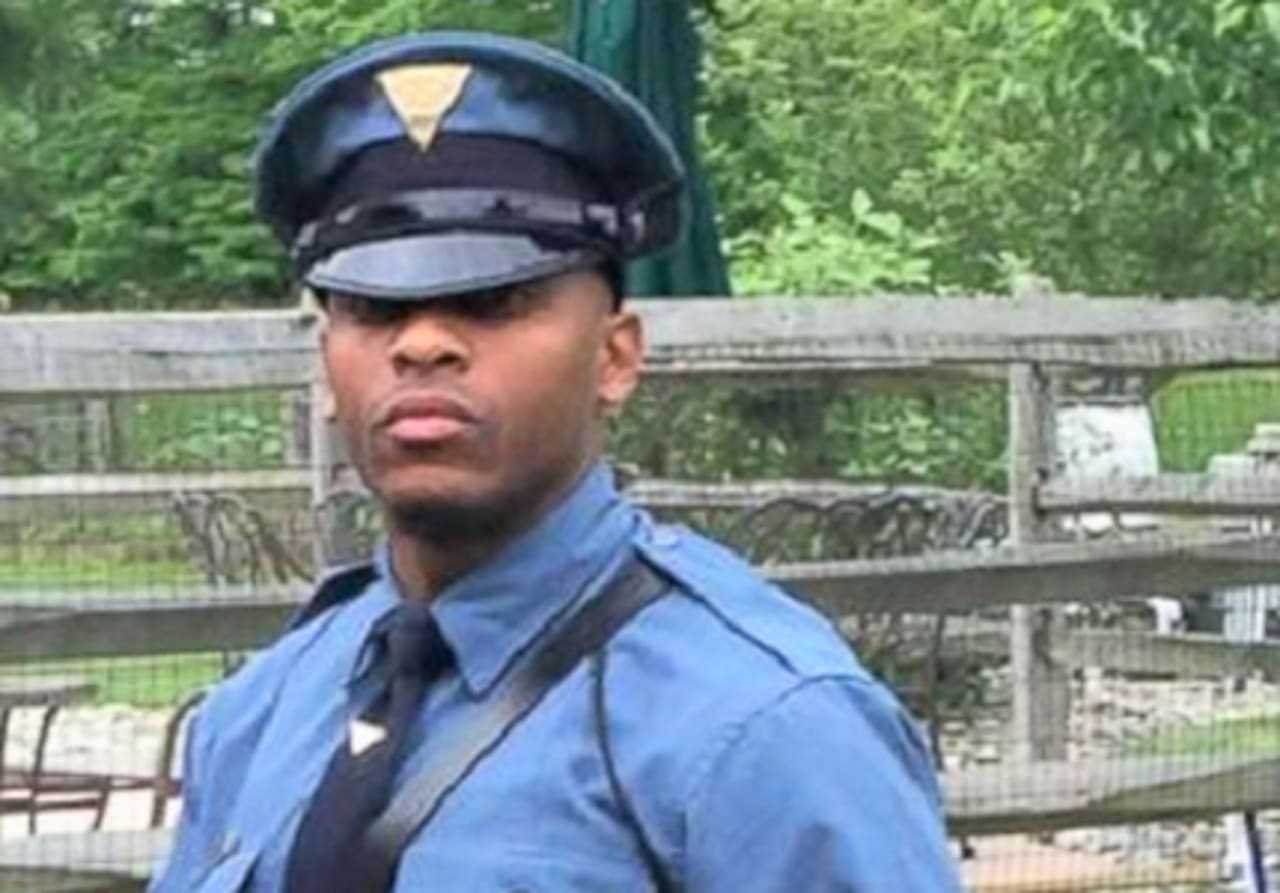 Nj State Trooper Charged With Pulling Woman Over Following Her Home To