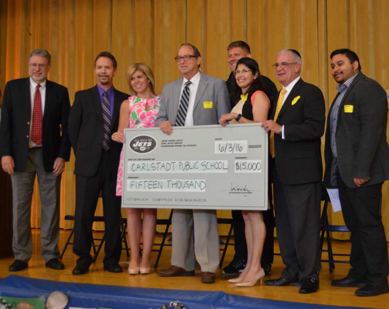 photos-new-york-jet-nick-folk-visits-carlstadt-school-rutherford-daily-voice