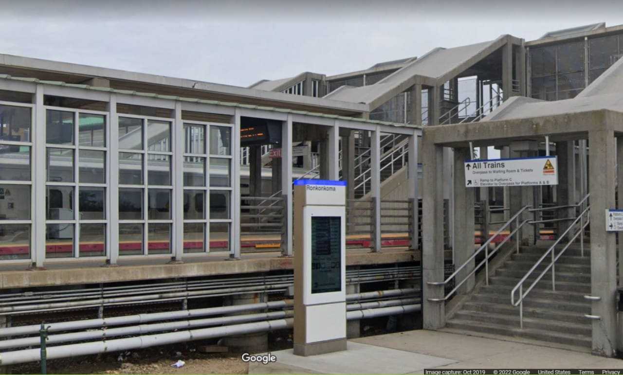 Person Struck By Train In Ronkonkoma, MTA Reports Suffolk Daily Voice