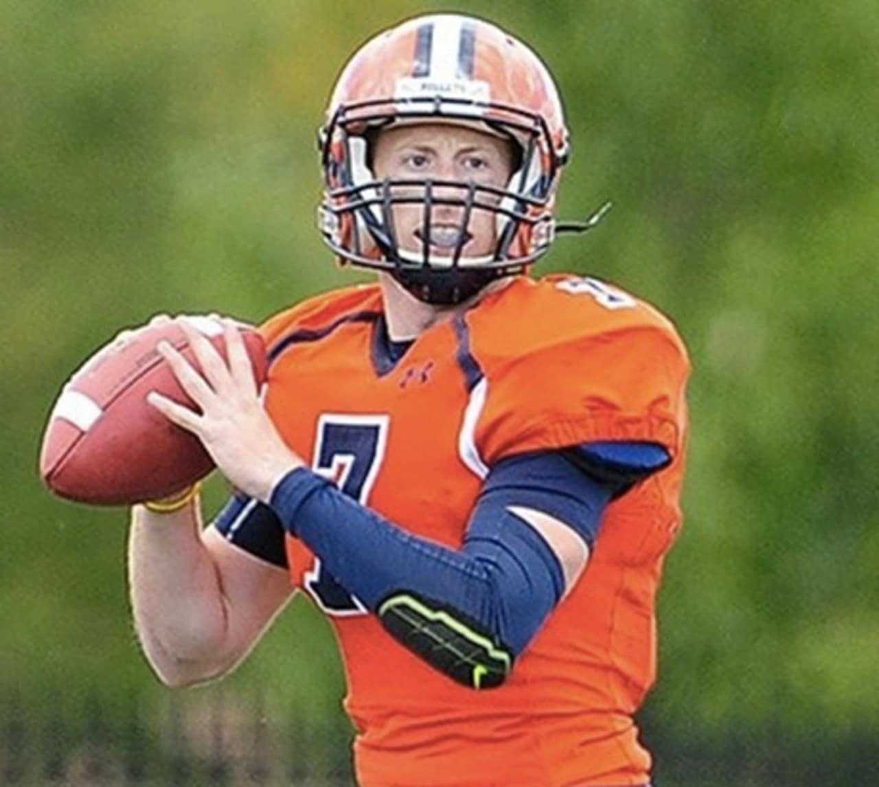 Former Ossining Star Lights Up Scoreboard For Gettysburg Football Team Ossining Daily Voice