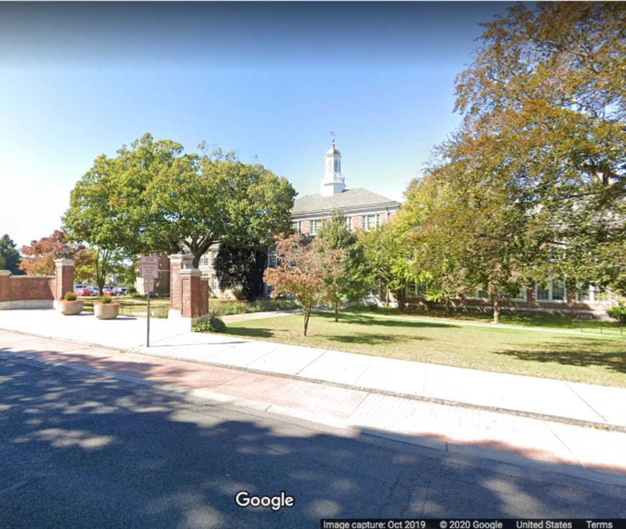 Covid19 School In Westchester Dismisses Early Amid New Cases In