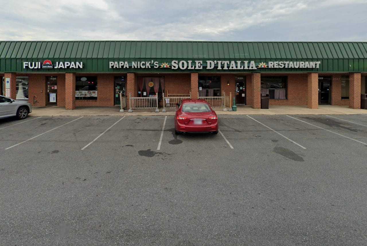 Five Injured In Shooting Outside Montgomery County Restaurant: Police