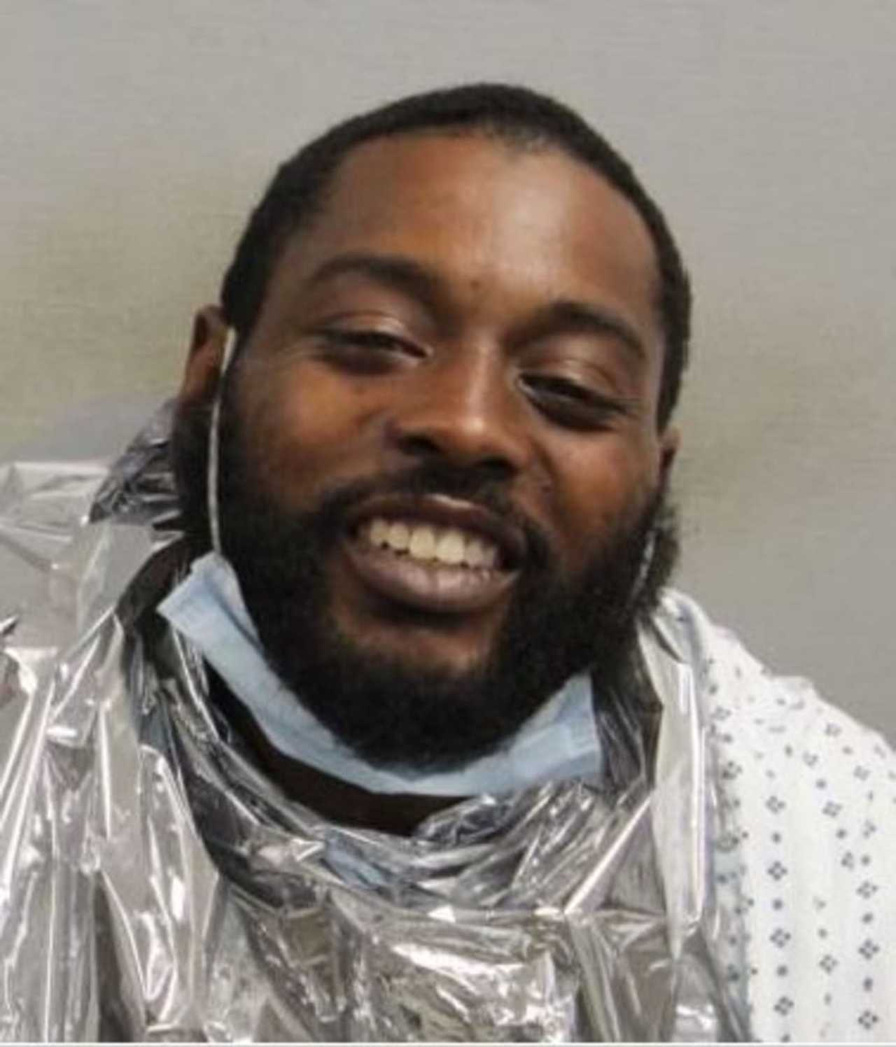 Accused Bank Robber From Hartford Nabbed After Chase Bristol Crash accused-bank-robber-from-hartford-nabbed-after-chase-bristol-crash