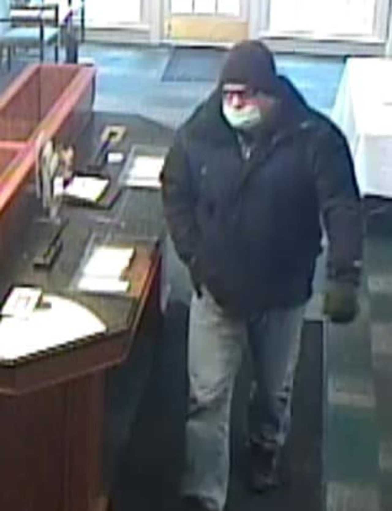Do You Know This Bank Robber? Charlton Police Want To Speak To You Worcester Daily Voice