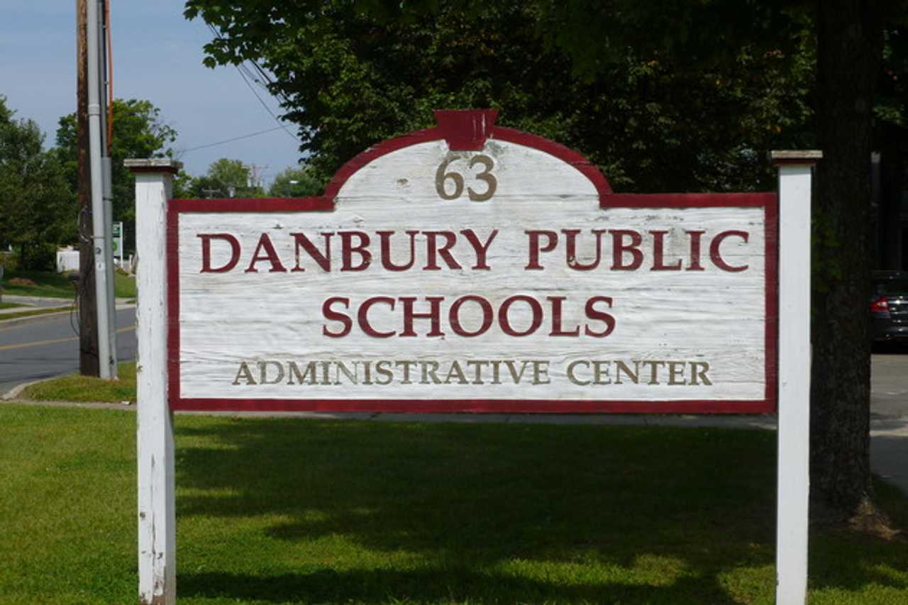 Covid19 Danbury Schools Shift To Remote Learning After City Sees