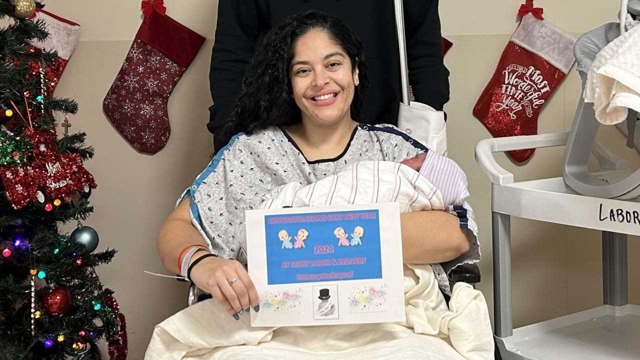 Special delivery: New Year's baby born early at Medical Center of the  Rockies – Loveland Reporter-Herald