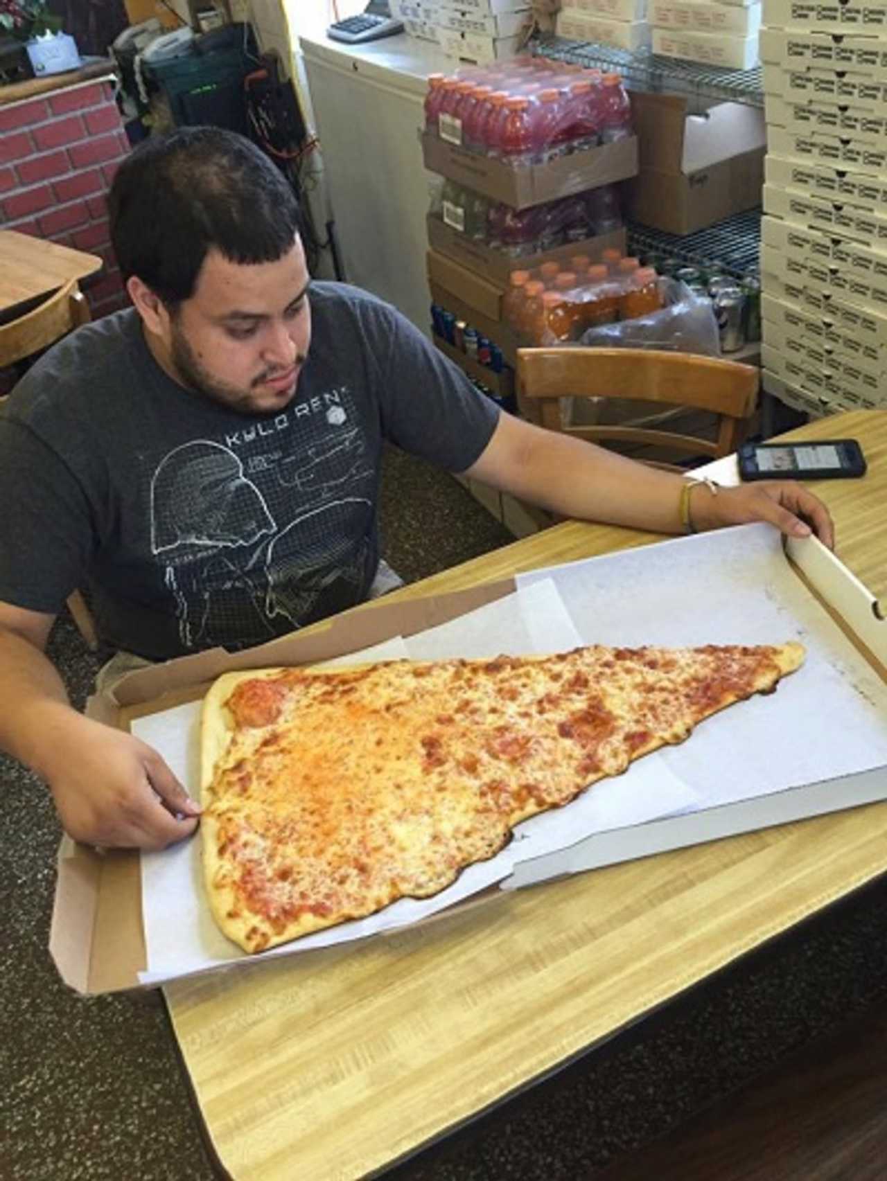Yonkers Pizzeria's 'Super Slice' Draws Crowds, Raves On Social Media