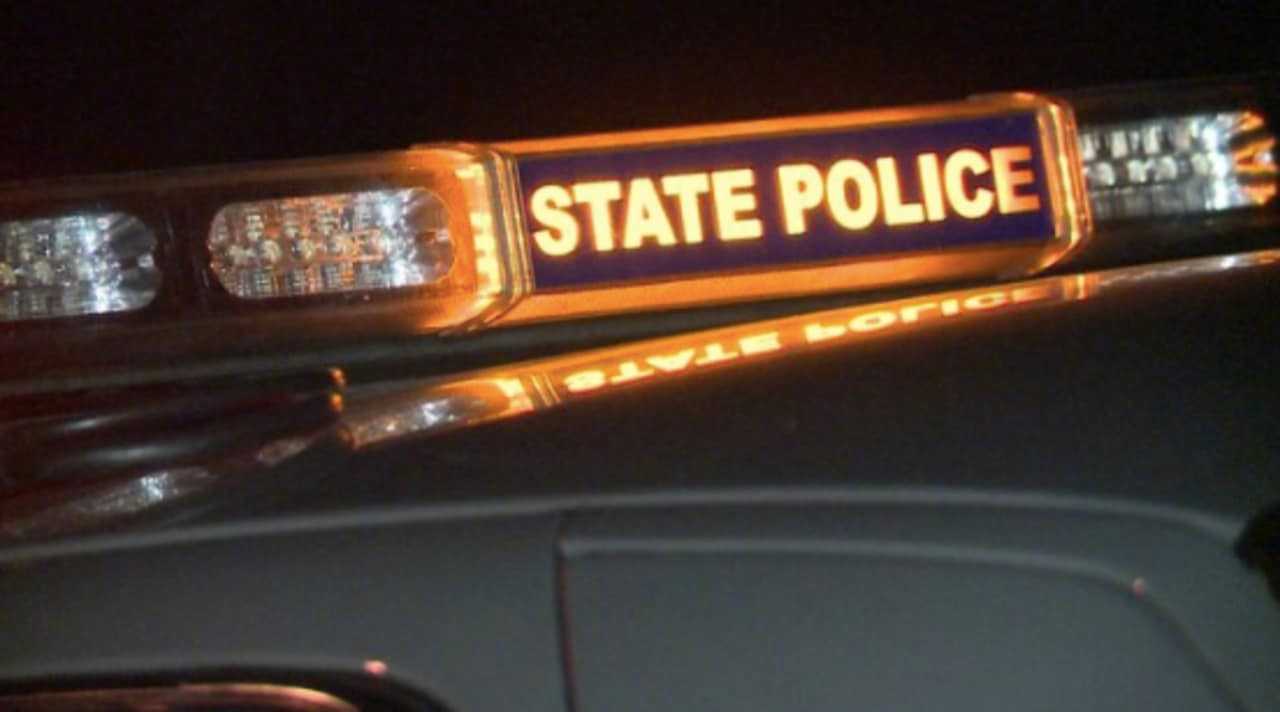 23 Year Old Woman Killed On I 95 After Standing Water Causes Two Vehicle Crash Police Say